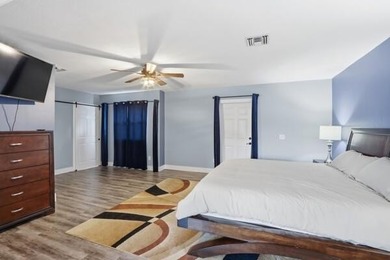 Welcome to your ultimate South Florida oasis! Nestled in the - photo 22