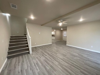 Exceptional income-producing investment in the heart of - photo 26