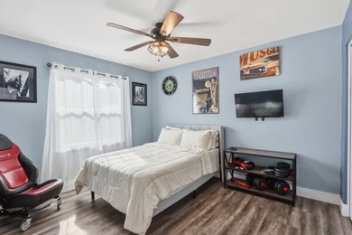 Welcome to your ultimate South Florida oasis! Nestled in the - photo 29
