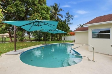 Welcome to your ultimate South Florida oasis! Nestled in the - photo 32