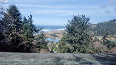 Rare Gold Beach hilltop retreat! This 3.21-acre property - photo 6