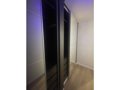 Beautiful corner XL studio 600 sq f low maintenance 600$ ALL - photo 12