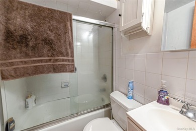 Opportunity awaits! Do not miss out on this gorgeous split level - photo 13