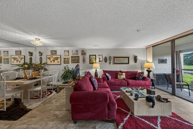 Here is a perfect opportunity to own an apartment in a quiet 55+ - photo 21