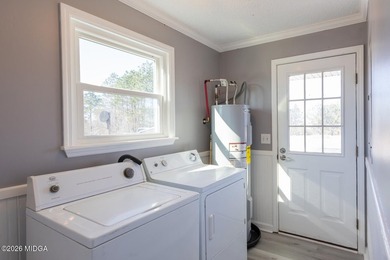 Additional listing photo 2