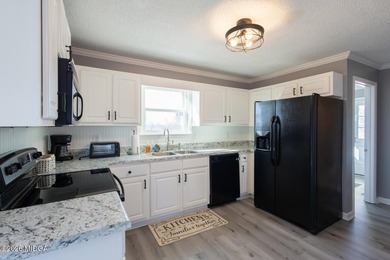 Additional listing photo 4