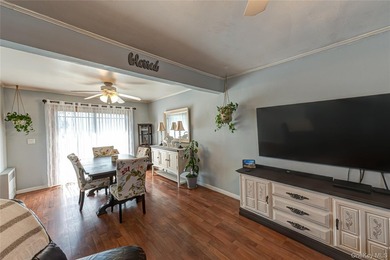 Opportunity awaits! Do not miss out on this gorgeous split level - photo 28