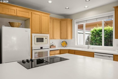 Nestled in the highly sought-after Claremont community and - photo 8