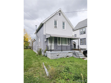 Welcome to 25 Alpine Place! Nestled in a desirable - photo 2
