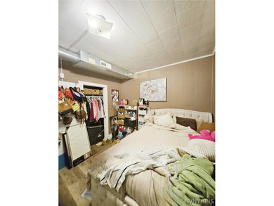 Welcome to 25 Alpine Place! Nestled in a desirable - photo 4