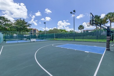 Here is a perfect opportunity to own an apartment in a quiet 55+ - photo 34