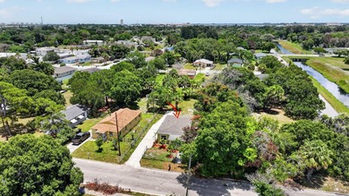 Welcome to this charming 3-bed, 1-bath concrete block home - photo 35