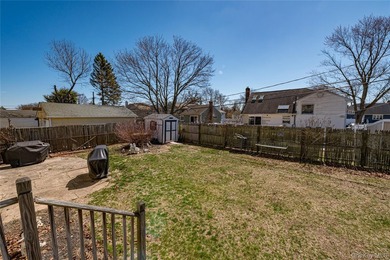 Opportunity awaits! Do not miss out on this gorgeous split level - photo 36