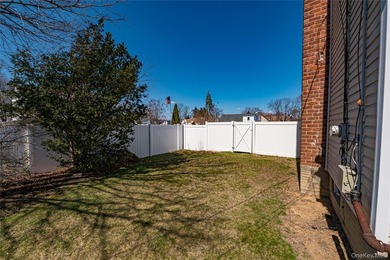 Opportunity awaits! Do not miss out on this gorgeous split level - photo 37
