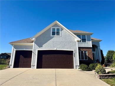 Lake Home For Sale in Lees Summit, Missouri