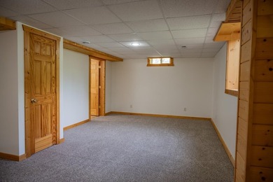 Former owner has relocated-immediately available. Custom Meadow - photo 44