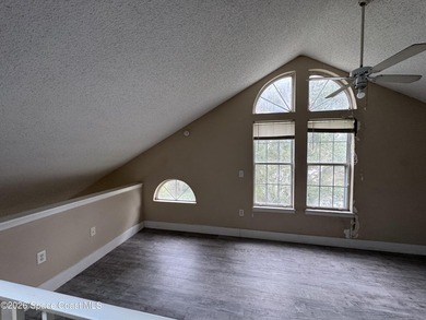 Enjoy second-floor living in this spacious 3-bedroom, 3-bath - photo 9