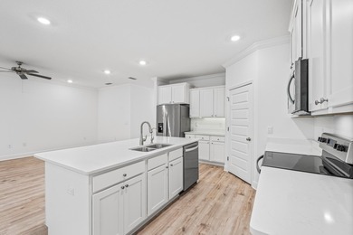 Timeless elegance can be found in this well maintained craftsman - photo 9