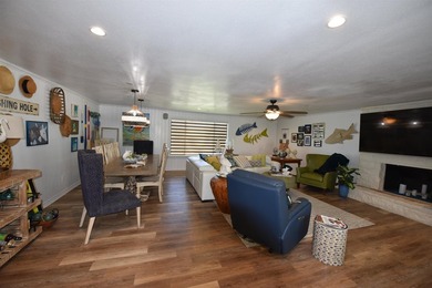Beautiful 2BR/2BA home in Buchanan Lake Village, just a short - photo 23