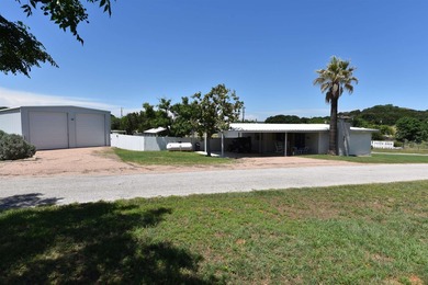 Beautiful 2BR/2BA home in Buchanan Lake Village, just a short - photo 27