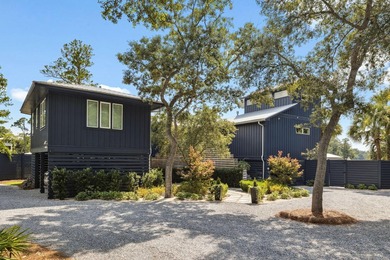 Welcome to this stunning waterfront retreat in historic Point - photo 29