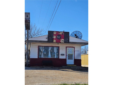 Lake of the Ozarks Office Sale Pending in Laurie Missouri