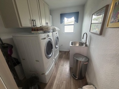 Beautiful 2BR/2BA home in Buchanan Lake Village, just a short - photo 33