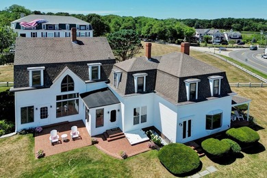 Commanding one of the most iconic oceanfront vantage points - photo 8