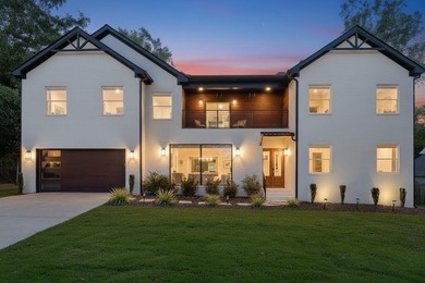 Lake Lanier Home For Sale in Gainesville Georgia