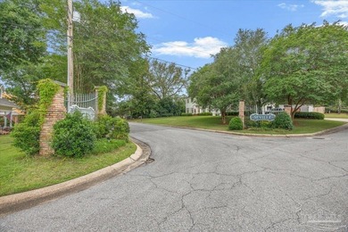 Prime location stately colonial style home on corner lot at the - photo 8