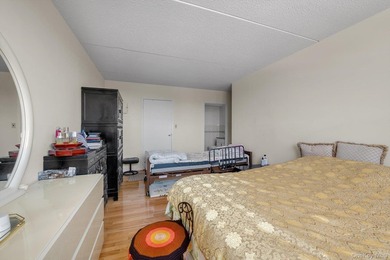 Welcome to Wisteria Plaza Condominium conveniently located near - photo 12