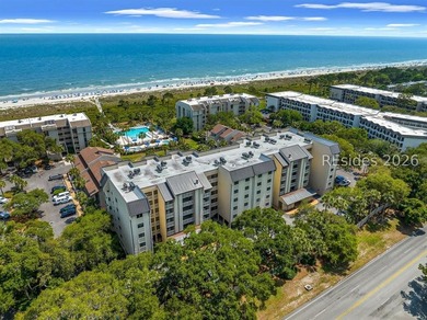 This lovely villa offers breathtaking, direct oceanfront views - photo 32