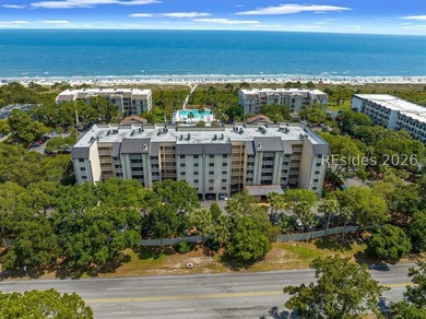 This lovely villa offers breathtaking, direct oceanfront views - photo 33