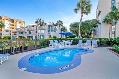 This lovely villa offers breathtaking, direct oceanfront views - photo 40