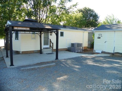 WATERFRONT-Property located in beautiful Gated(24 hr.)- Badin - photo 1