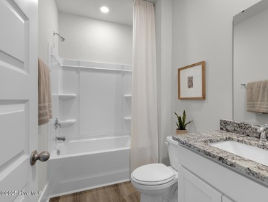 Welcome to Hubert's newest neighborhood, Surfside Landing! - photo 22