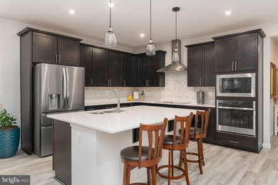 Nestled in the prestigious Hopyard Farm community, this - photo 24