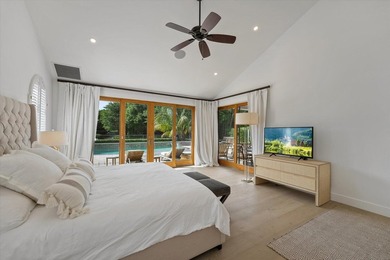 Modern residence in the most perfect setting offering iconic - photo 25