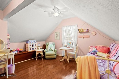 Experience the perfect blend of comfort, style, and everyday - photo 33
