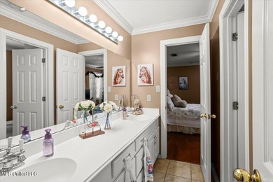 Experience the perfect blend of comfort, style, and everyday - photo 36