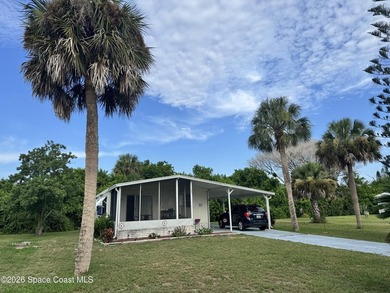Charming, manufactured home located on the perimeter of an adult - photo 1