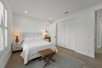Modern residence in the most perfect setting offering iconic - photo 45