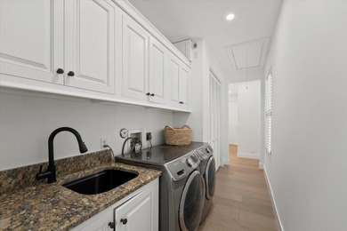 Modern residence in the most perfect setting offering iconic - photo 47