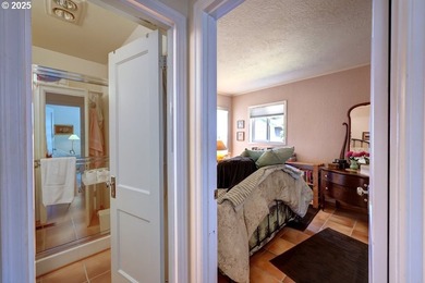 Great Opportunity to own this cozy, well maintained home with - photo 20