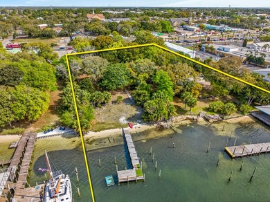 Extraordinarily rare waterfront assemblage favorably zoned - photo 7