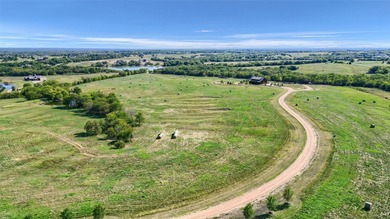 Experience the best of luxury country living on this exceptional - photo 5
