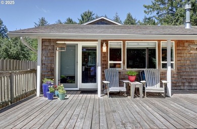 Great Opportunity to own this cozy, well maintained home with - photo 45