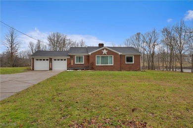 Evans Lake Home For Sale in Poland Ohio