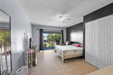 Set within Coco Plum area of Marathon, this waterfront residence - photo 19