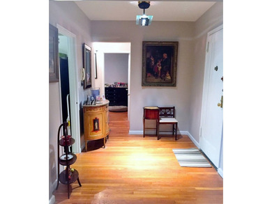 Exclusive New to Market 1-Bedroom Co-op with Parking - photo 4